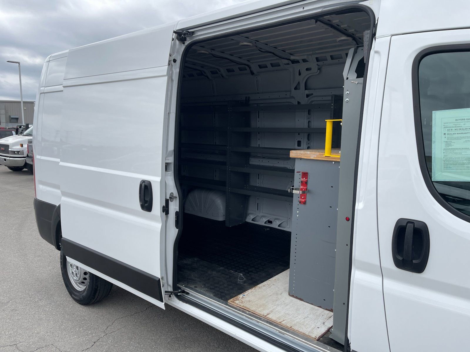 Used 2024 RAM ProMaster 2500 image 14