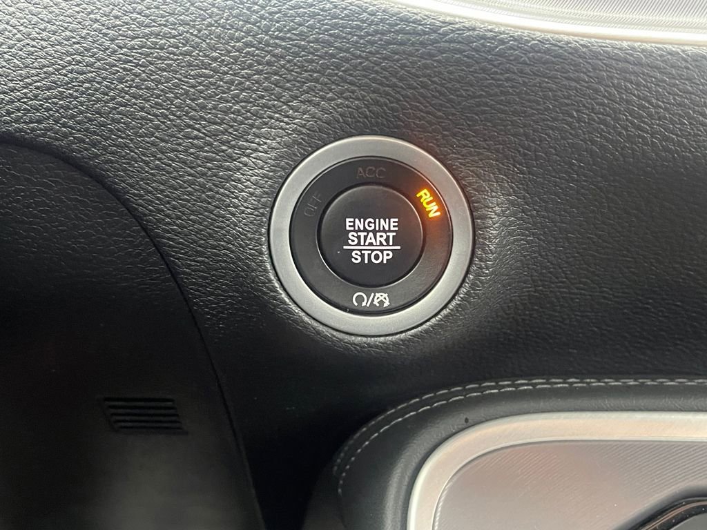 Used 2022 Dodge Challenger R/T Scat Pack image 25