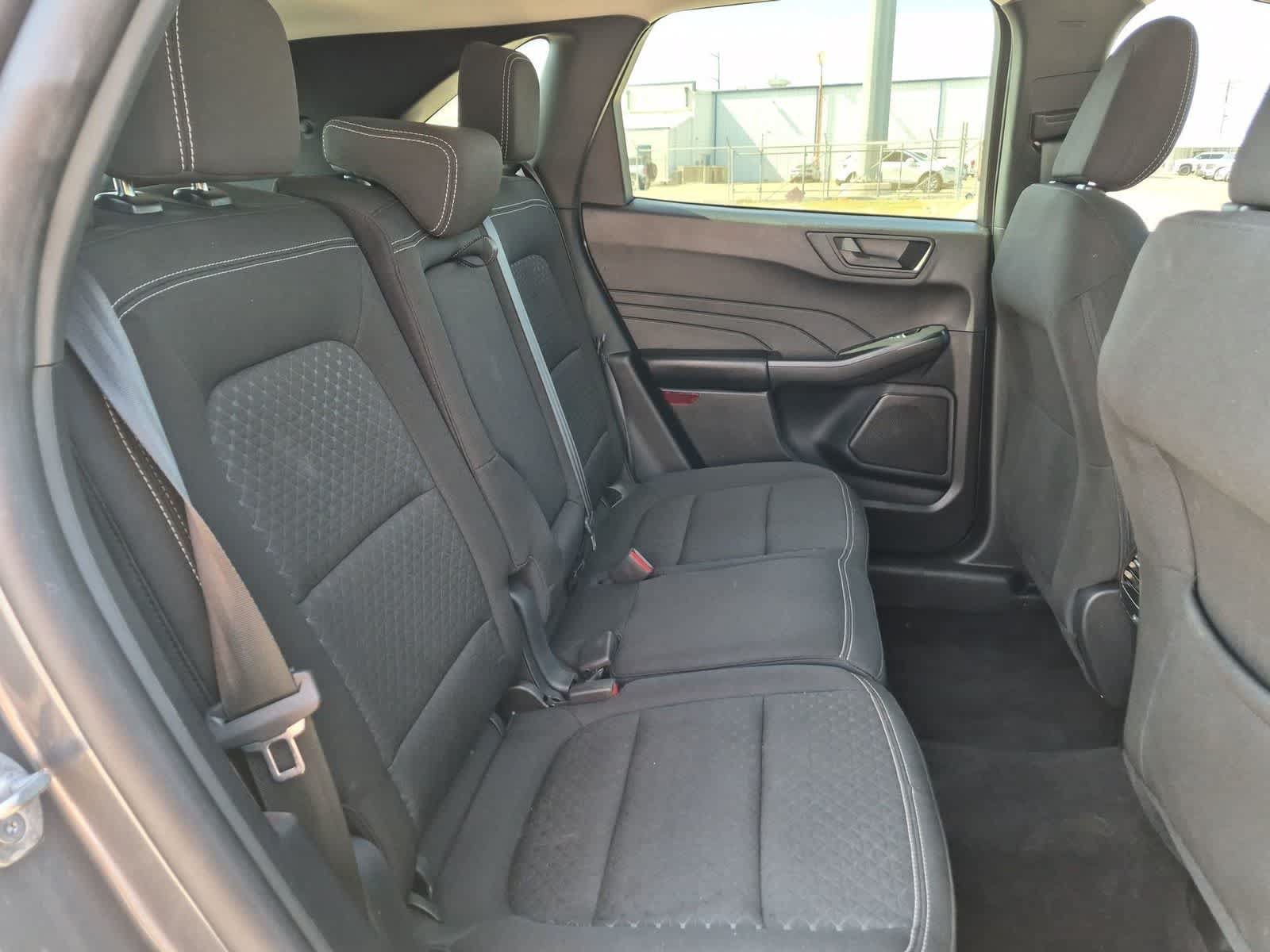 Used 2025 Ford Escape Active AWD/4WD image 25