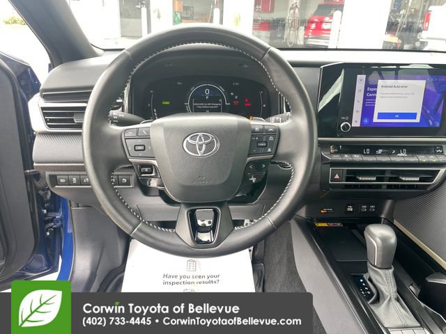 Used 2025 Toyota Camry SE FWD image 13