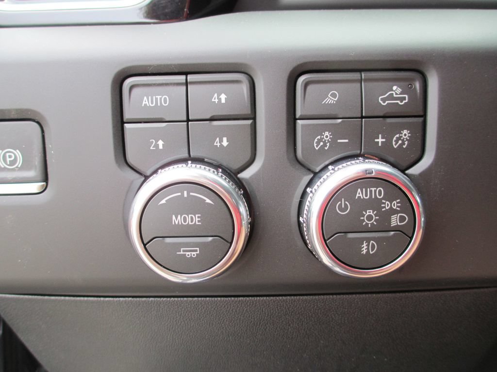 New 2026 GMC Sierra 2500 Denali Ultimate AWD/4WD image 18