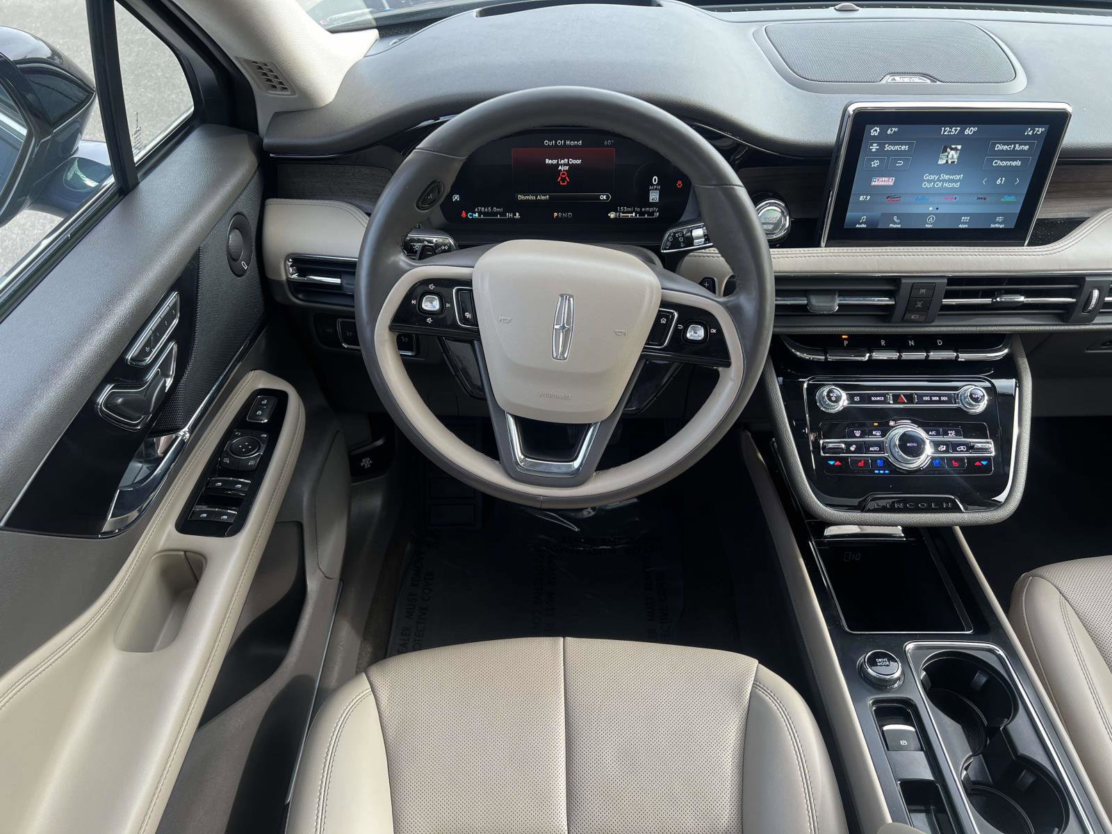 Used 2022 Lincoln Corsair Reserve w/ Equipment Group 201A image 13