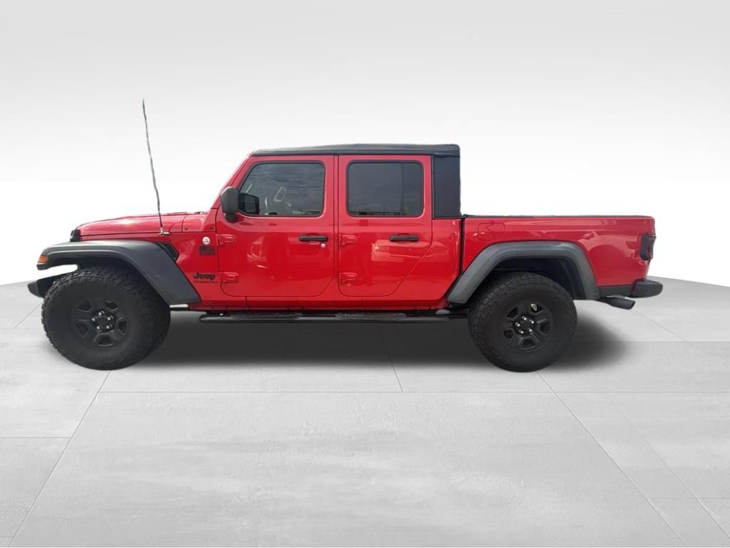 Used 2020 Jeep Gladiator Sport AWD/4WD image 3