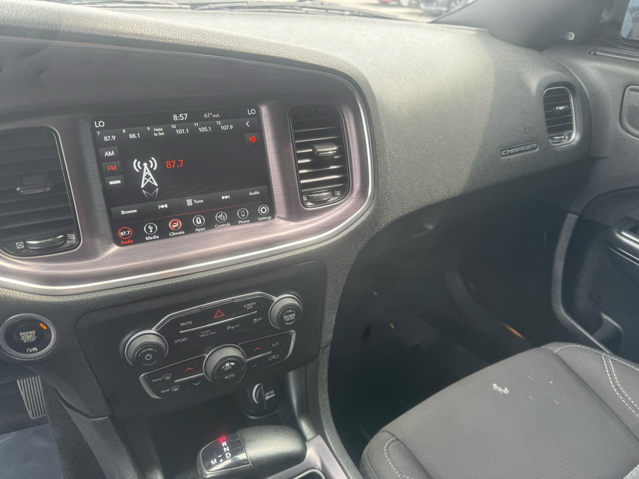 Used 2018 Dodge Charger GT w/ Blacktop Package AWD/4WD image 38