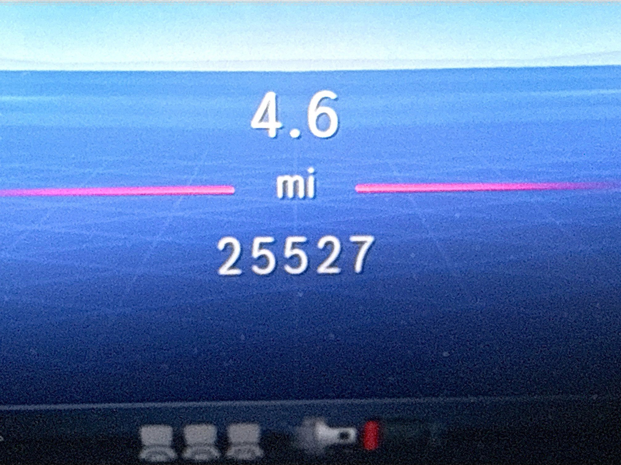 Used 2024 Mercedes-Benz GLC 300 4MATIC image 40