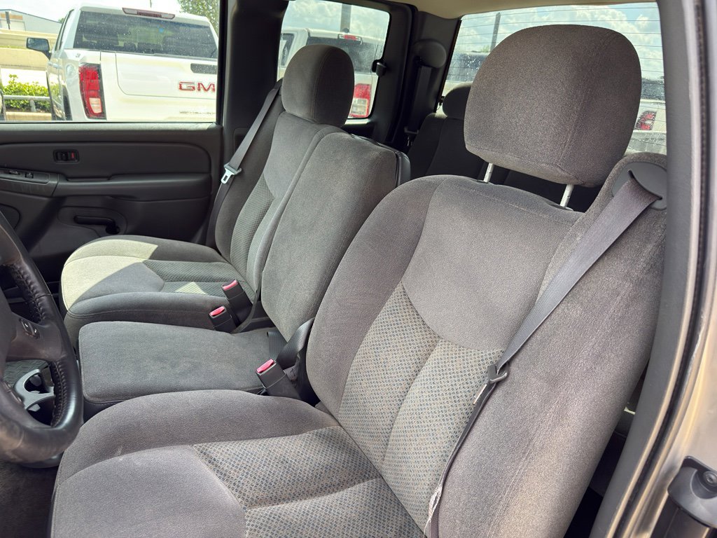 Used 2005 Chevrolet Silverado 1500 LS image 13