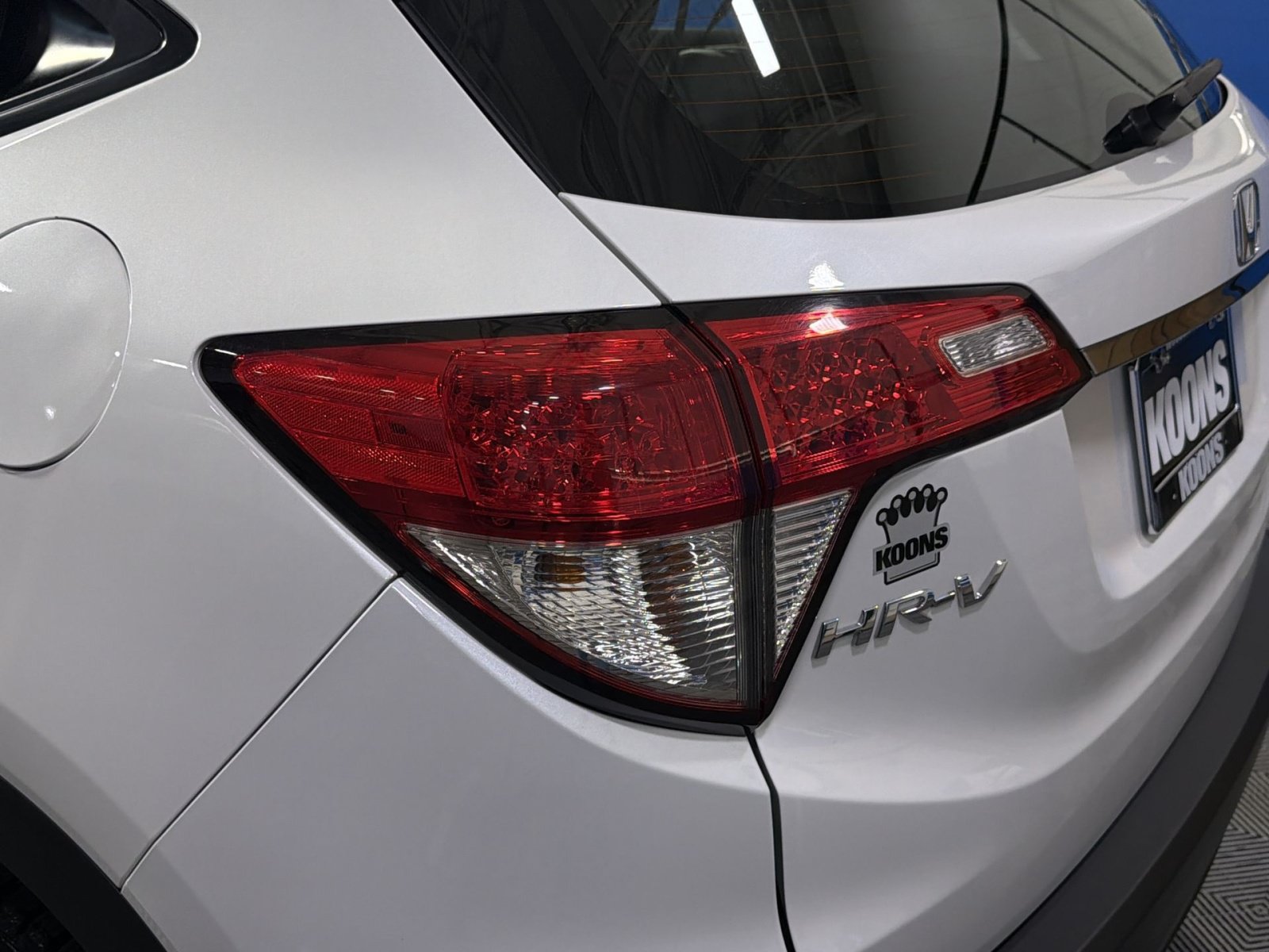 Used 2022 Honda HR-V LX image 15