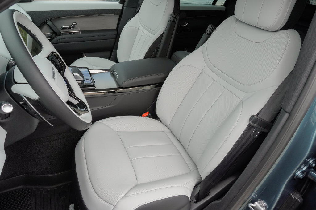 New 2026 Land Rover Range Rover Sport Dynamic SE AWD/4WD image 20