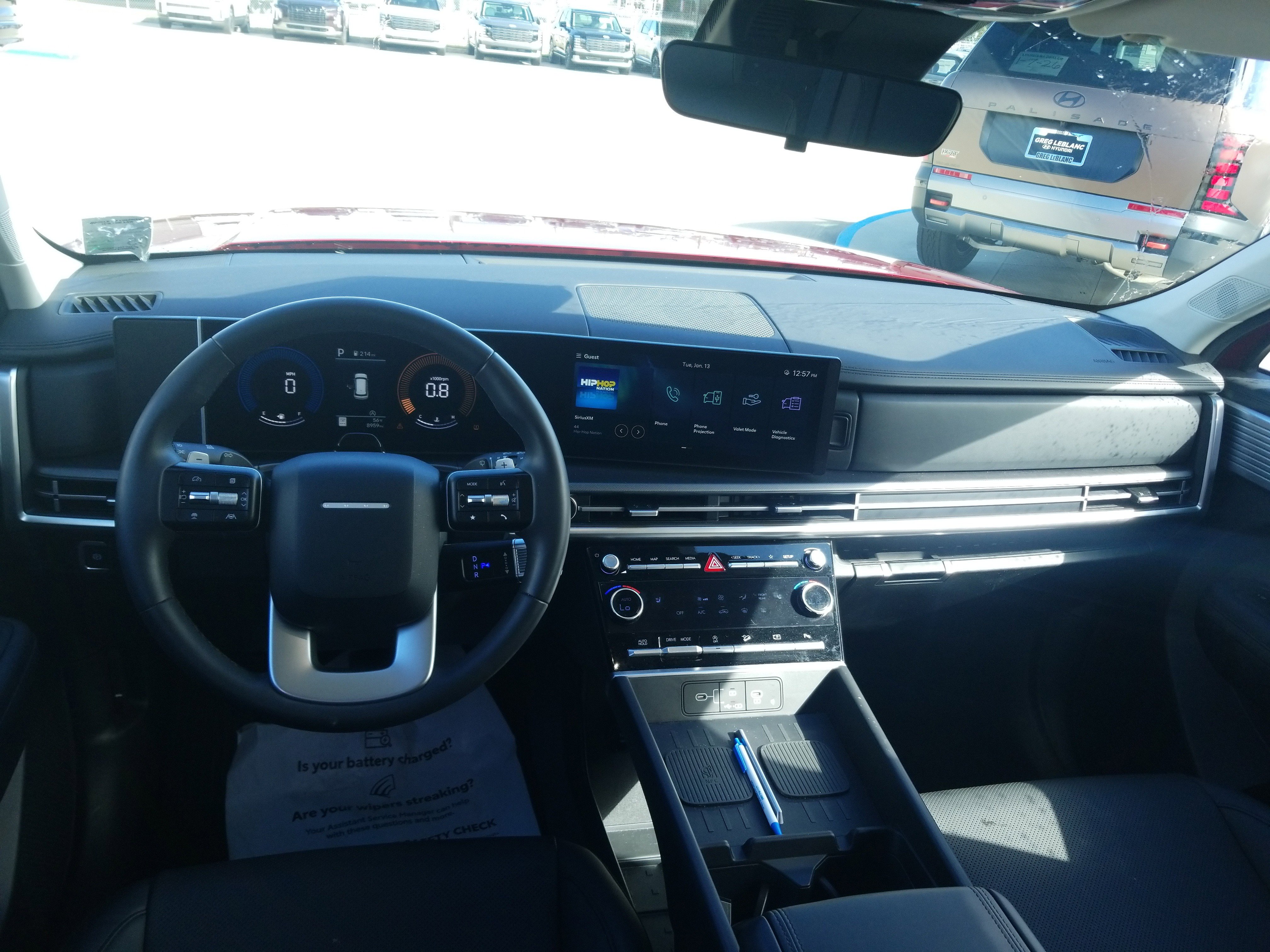 Certified 2025 Hyundai Santa Fe SEL image 18