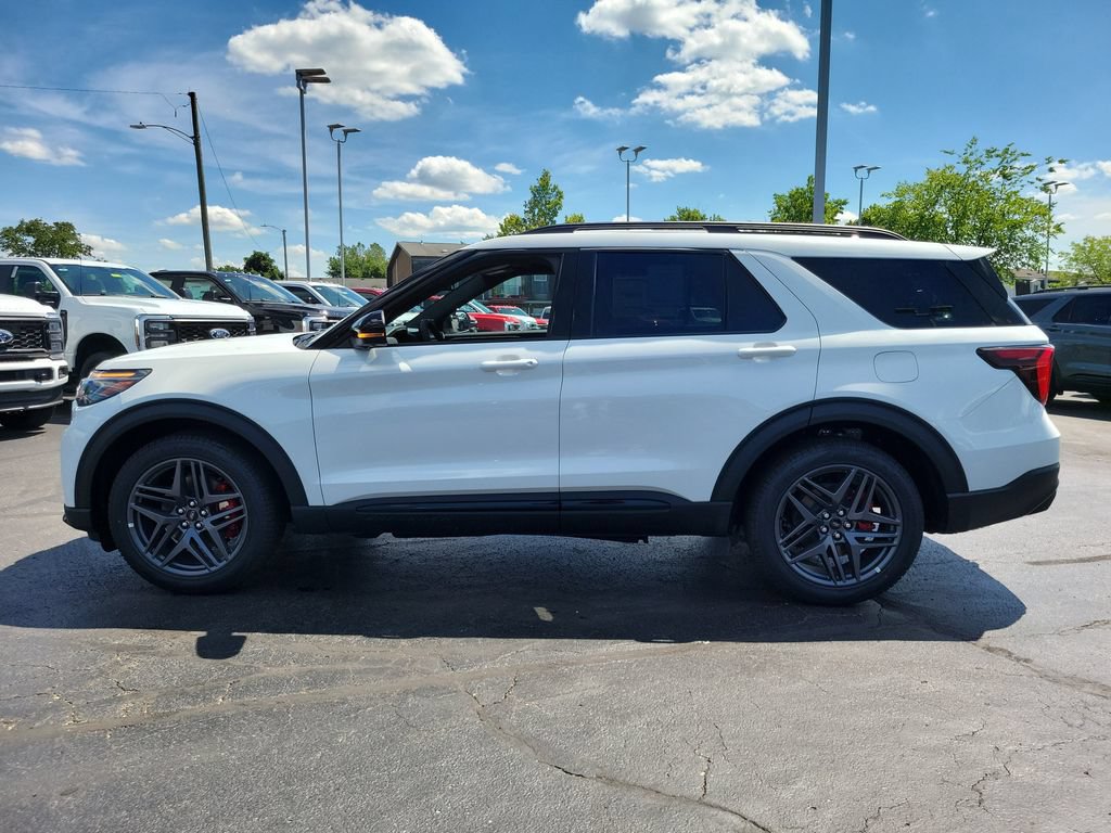 New 2026 Ford Explorer ST w/ Sun And Sound Package AWD/4WD image 7