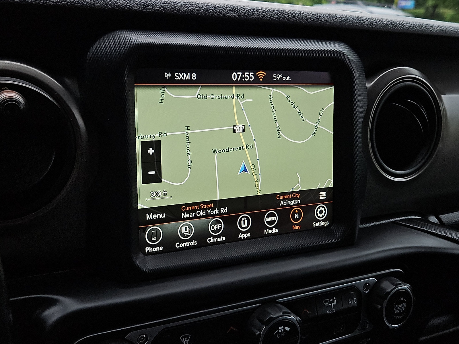 Used 2022 Jeep Wrangler Sport AWD/4WD image 16