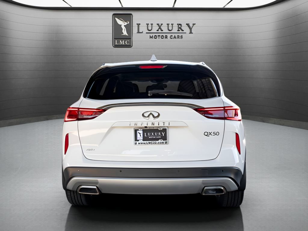 Used 2021 INFINITI QX50 Luxe AWD/4WD image 7