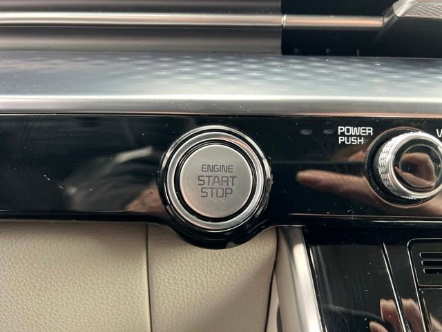 Used 2024 Kia Carnival SX Prestige FWD image 21