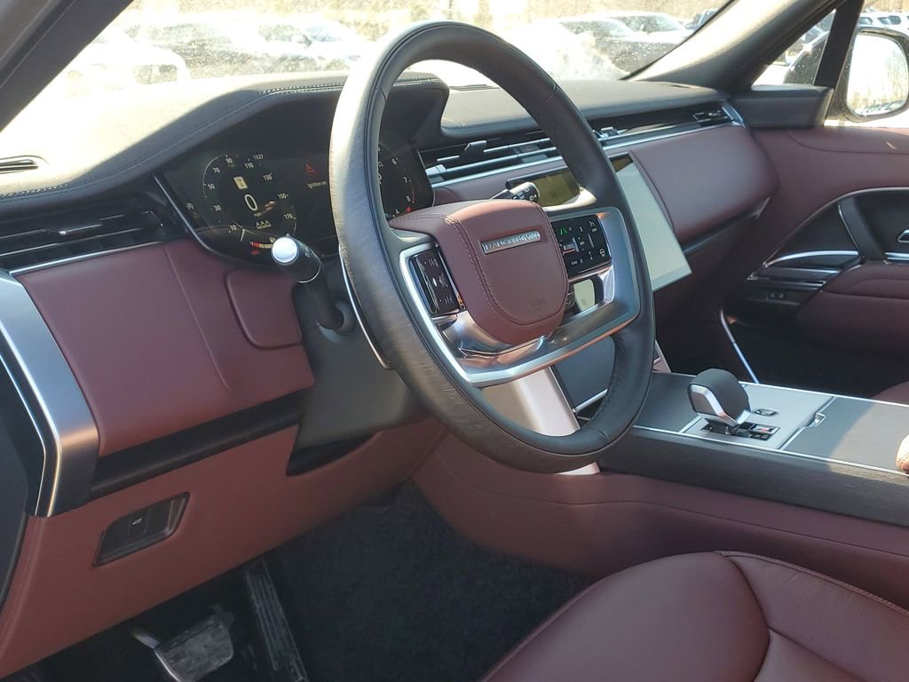 New 2026 Land Rover Range Rover SE image 7