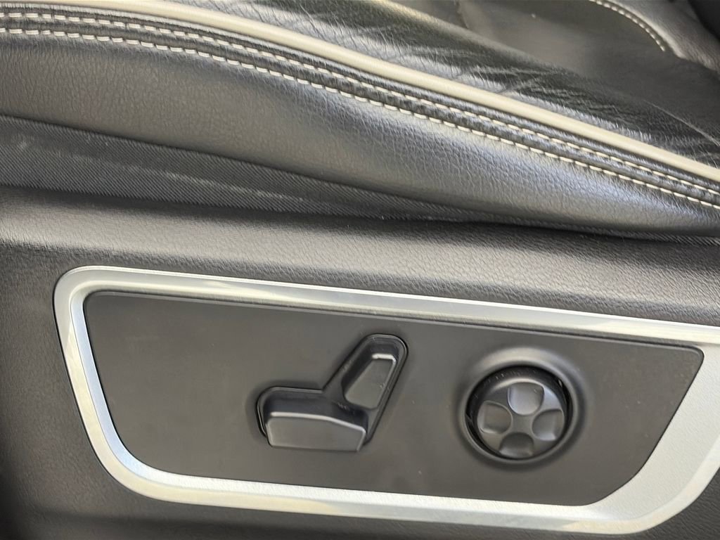 Used 2019 RAM 1500 Laramie image 27