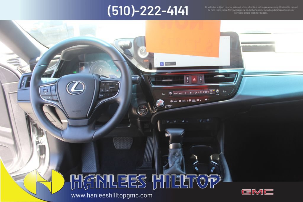 Used 2025 Lexus ES 300h F Sport w/ Accessory Package (Z1) FWD image 18