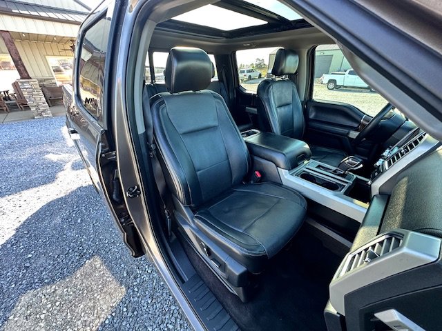 Used 2016 Ford F150 Lariat RWD image 9
