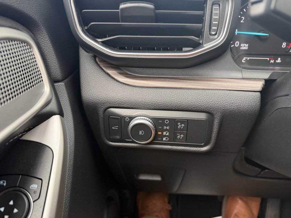 Used 2022 Ford Explorer Limited w/ Equipment Group 301A image 31