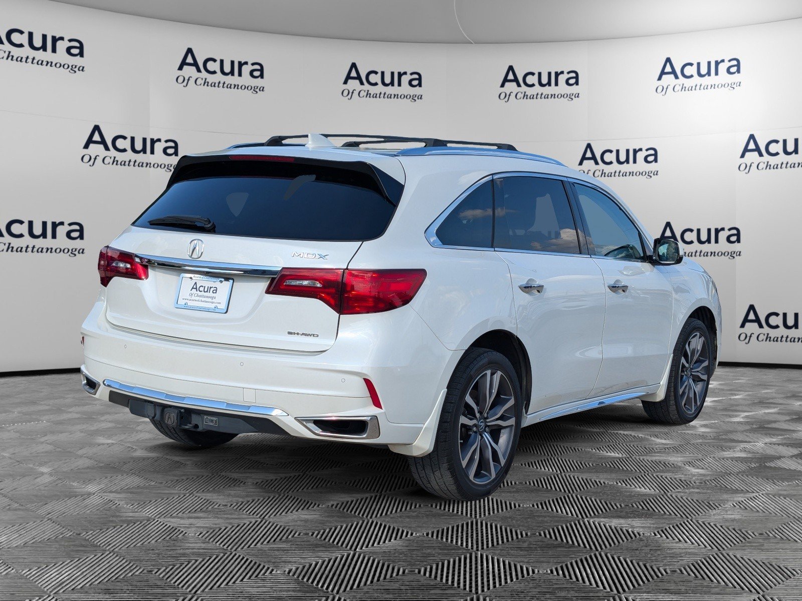 Used 2019 Acura MDX w/ Advance Package AWD/4WD image 10