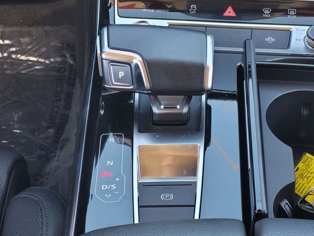 Used 2020 Audi A8 L 4.0T image 16