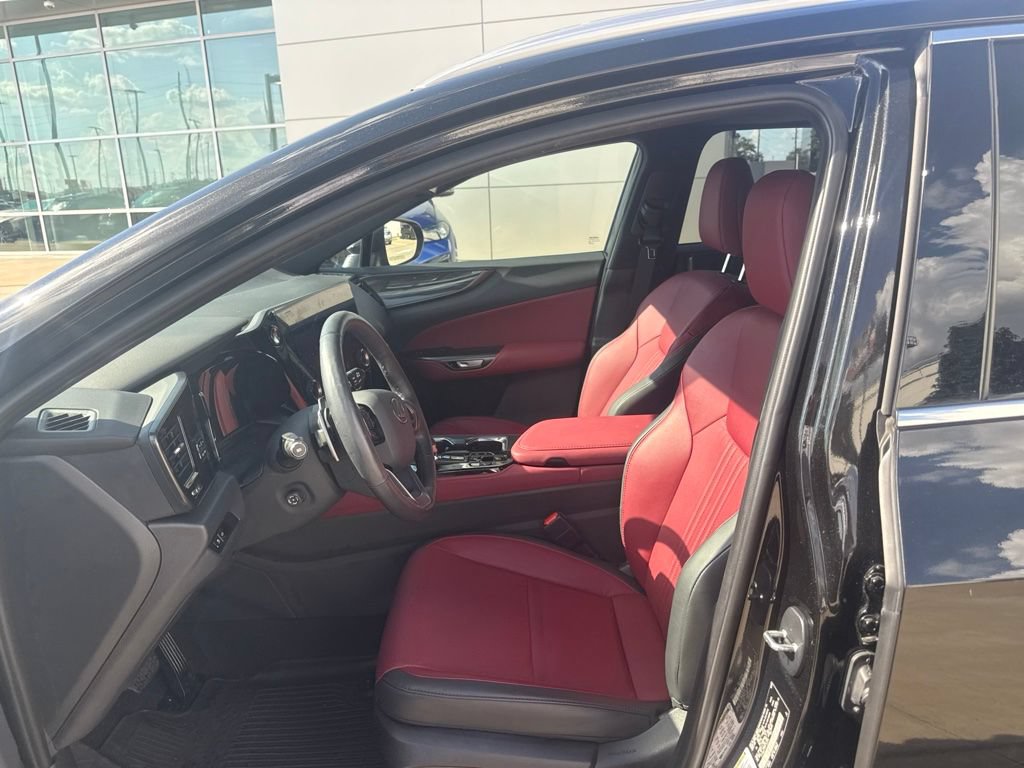 Certified 2026 Lexus NX 350 AWD w/ Accessory Package (2T) image 3