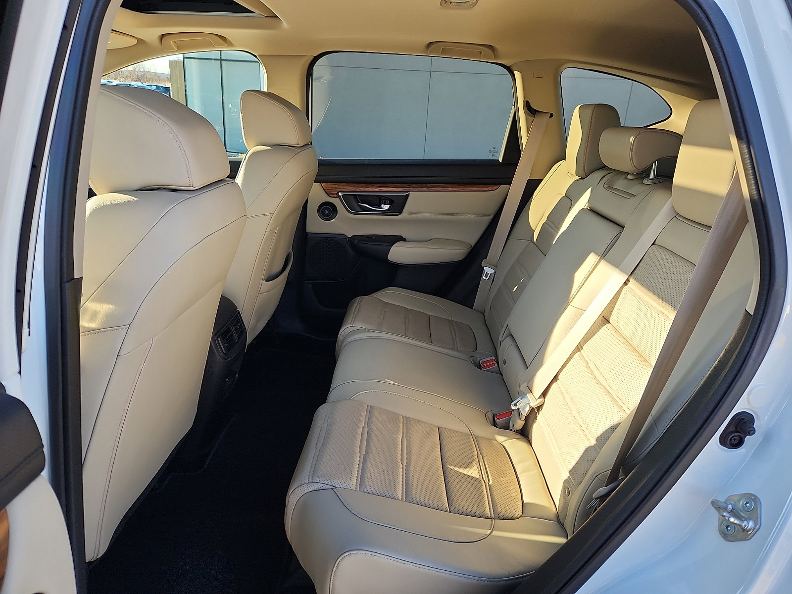 Used 2018 Honda CR-V EX-L image 10