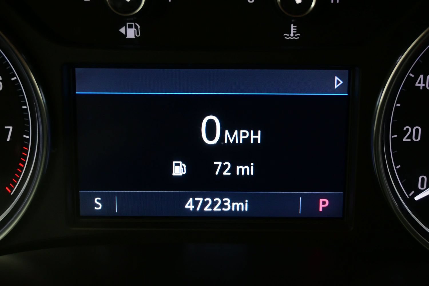 Used 2022 Buick Enclave Essence AWD/4WD image 28