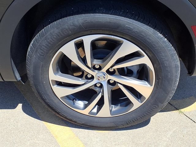 Used 2023 Buick Envision Essence AWD/4WD image 21