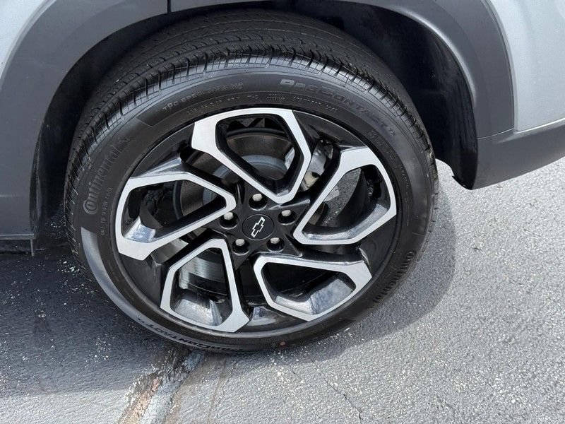 Used 2024 Chevrolet Trax RS w/ Driver Confidence Package FWD image 8