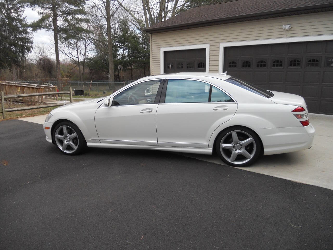 Used 2009 Mercedes-Benz S 550 4MATIC image 12