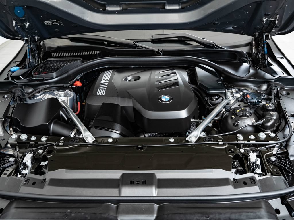 Certified 2025 BMW 530i xDrive w/ Premium Package AWD/4WD image 47