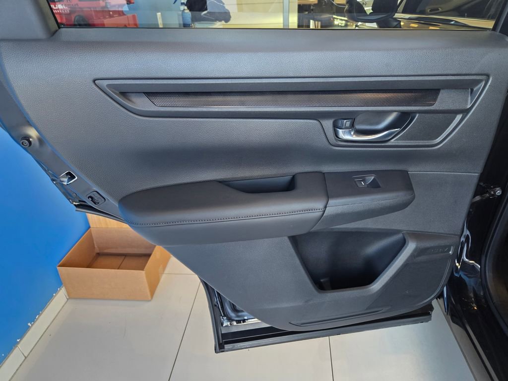 Certified 2025 Honda CR-V LX image 18