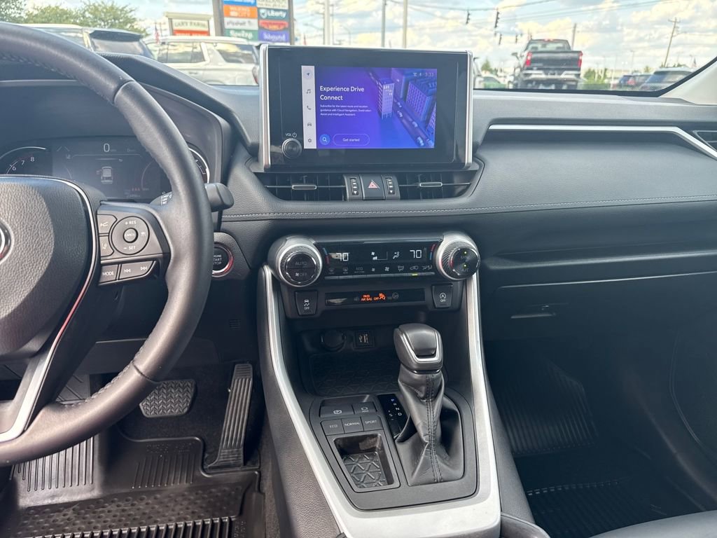 Used 2024 Toyota RAV4 XLE Premium image 22