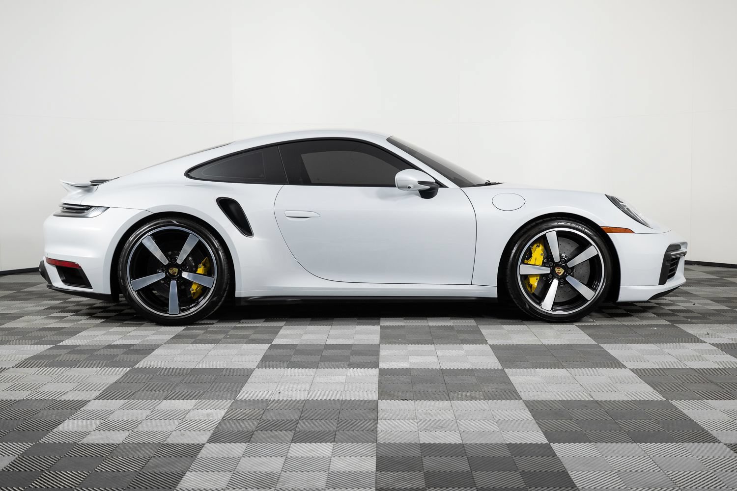 Used 2023 Porsche 911 Turbo S AWD/4WD image 9