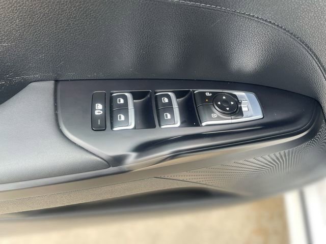 Used 2025 Kia K5 LXS FWD image 15