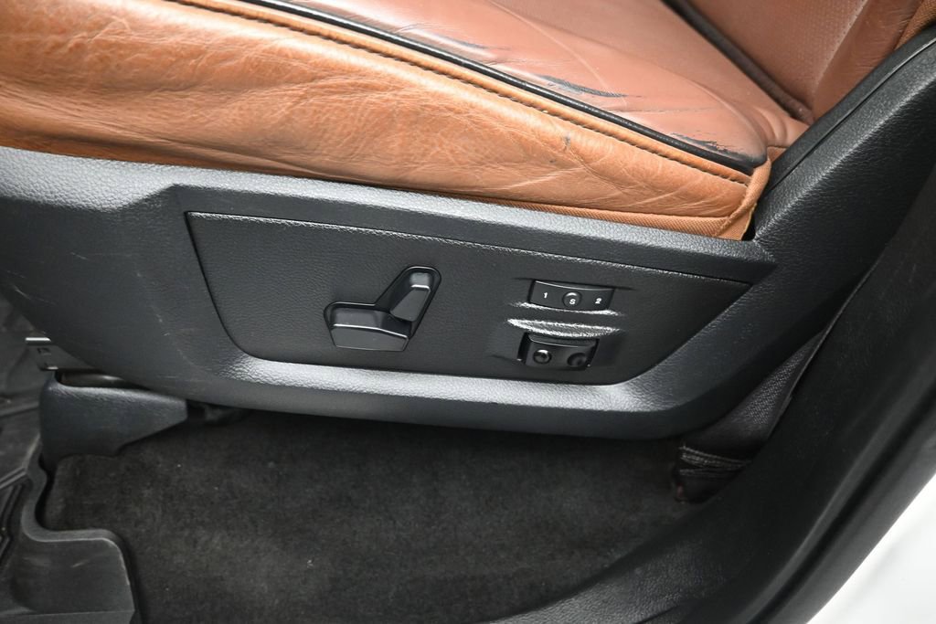 Used 2015 RAM 3500 Laramie Longhorn AWD/4WD image 25