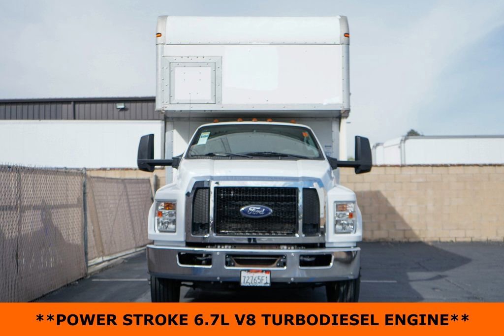 Used 2016 Ford F650 2WD Regular Cab Super Duty image 3