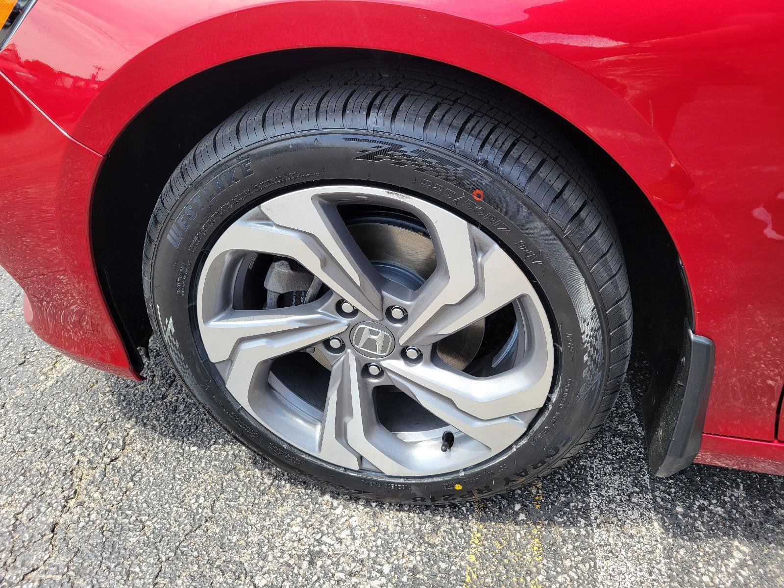 Used 2019 Honda Accord EX-L image 17