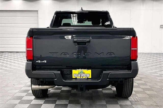 Used 2025 Toyota Tacoma SR image 4