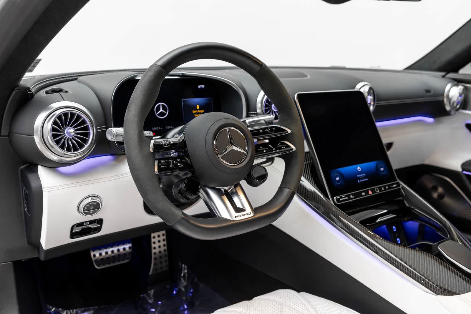 Used 2025 Mercedes-Benz AMG GT 63 image 2