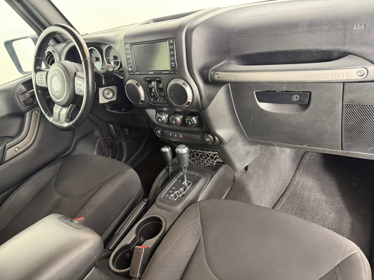 Used 2016 Jeep Wrangler Unlimited Sport w/ Quick Order Package 24S AWD/4WD image 11