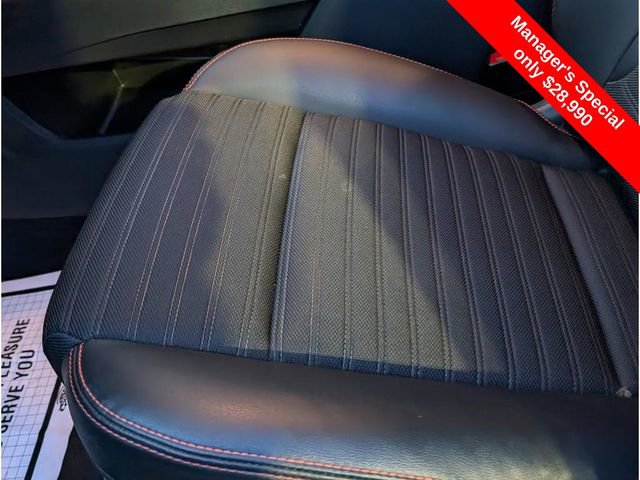 Certified 2025 Nissan Rogue SV image 24