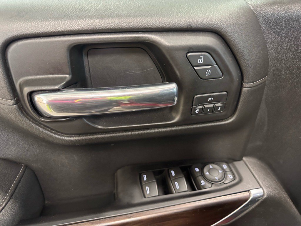 Used 2019 GMC Sierra 1500 SLT AWD/4WD image 17