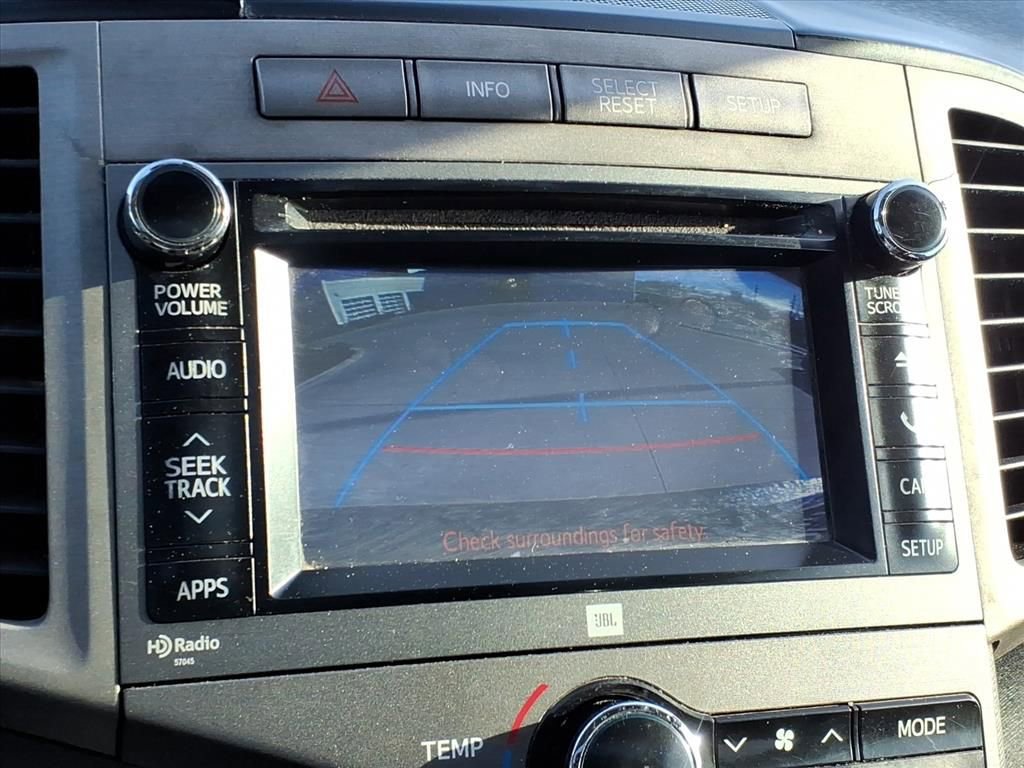 Used 2014 Toyota Venza XLE w/ XLE Premium Package AWD/4WD image 26