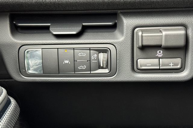 New 2026 GMC Sierra EV Elevation w/ LPO, Elevation Dark Package image 29