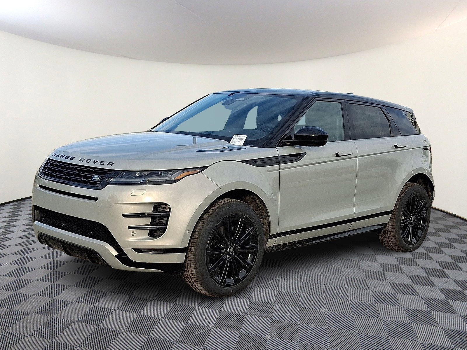 New 2026 Land Rover Range Rover Evoque Dynamic SE