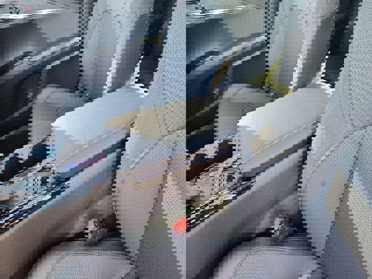 Certified 2025 Toyota Camry XLE image 20