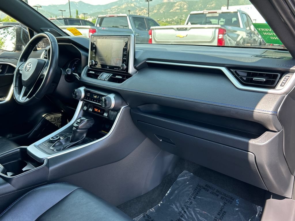 Used 2020 Toyota RAV4 XSE AWD/4WD image 8