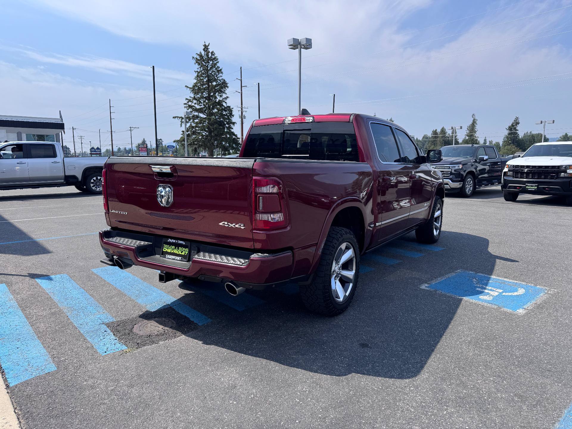 Used 2019 RAM 1500 Limited AWD/4WD image 7