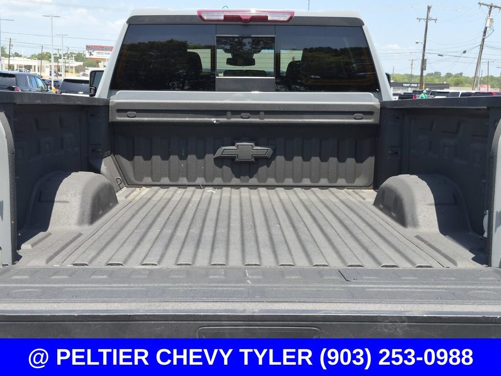 Used 2024 Chevrolet Silverado 2500 LTZ w/ LTZ Plus Package AWD/4WD image 8